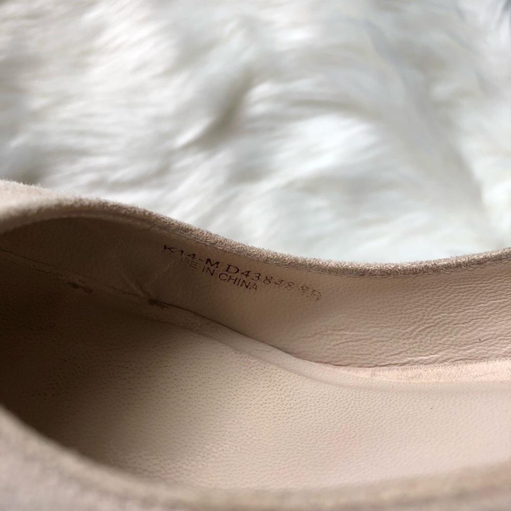 COLE HAAN Blush Pink Suede Eliza Pumps - Picture 8 of 8